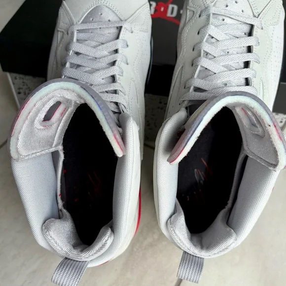 Men’s Size 12 Air Jordan MVP “Raptors Home” - Picture 7 of 13